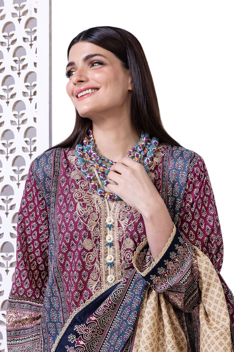 Light Khaddar | Embroidered | Khaadi