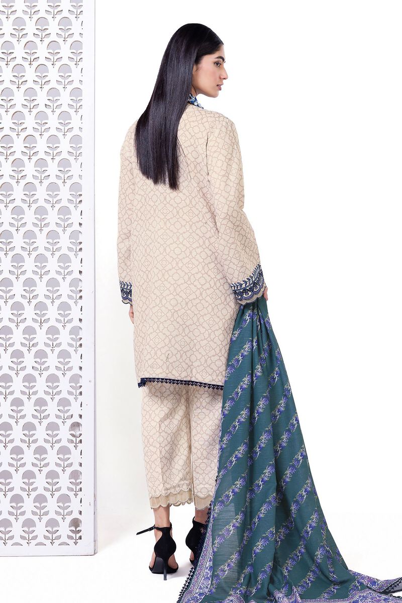 Light Khaddar | Embroidered | Khaadi