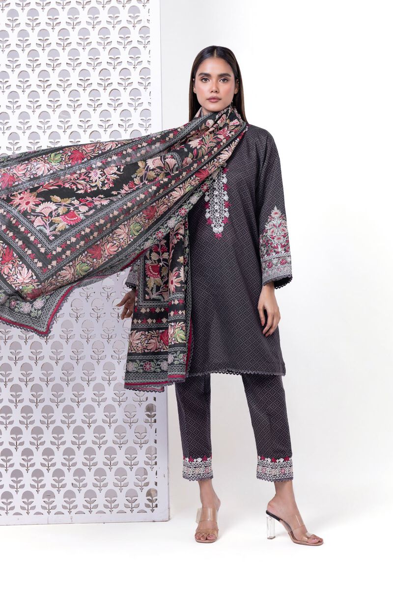 Light Khaddar | Embroidered | Khaadi