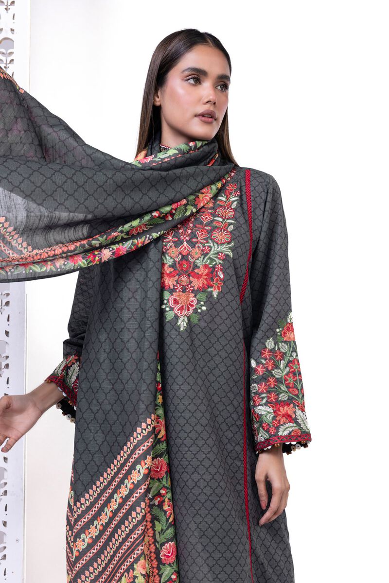 Light Khaddar | Embroidered | Khaadi