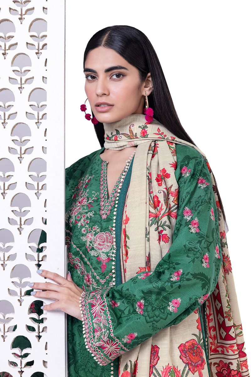 Light Khaddar | Embroidered | Khaadi